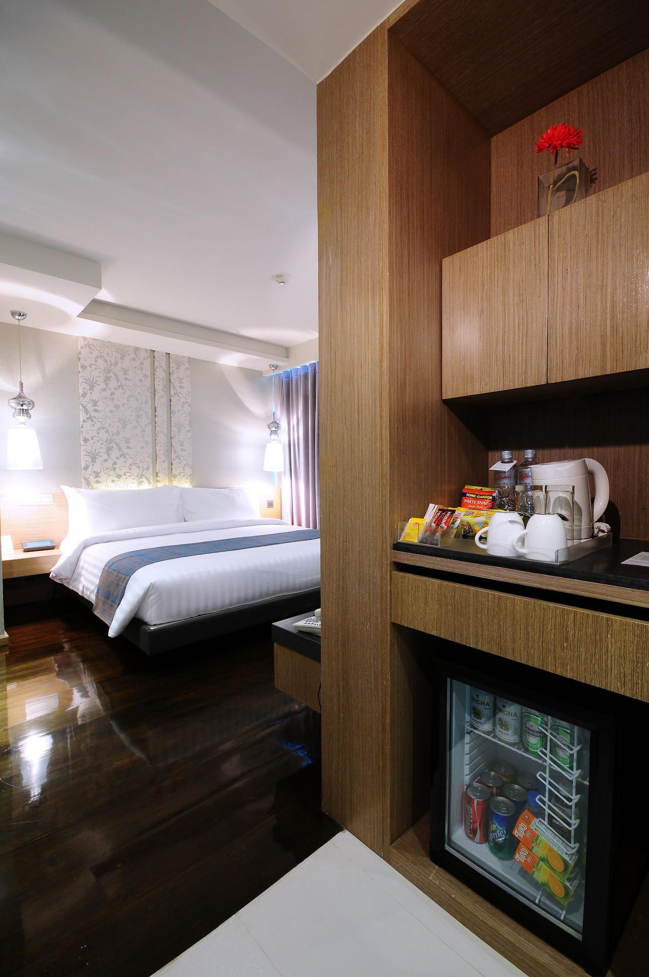 Готель Citrus Sukhumvit 13 Nana Bangkok By Compass Hospitality - Newly Renovated Екстер'єр фото
