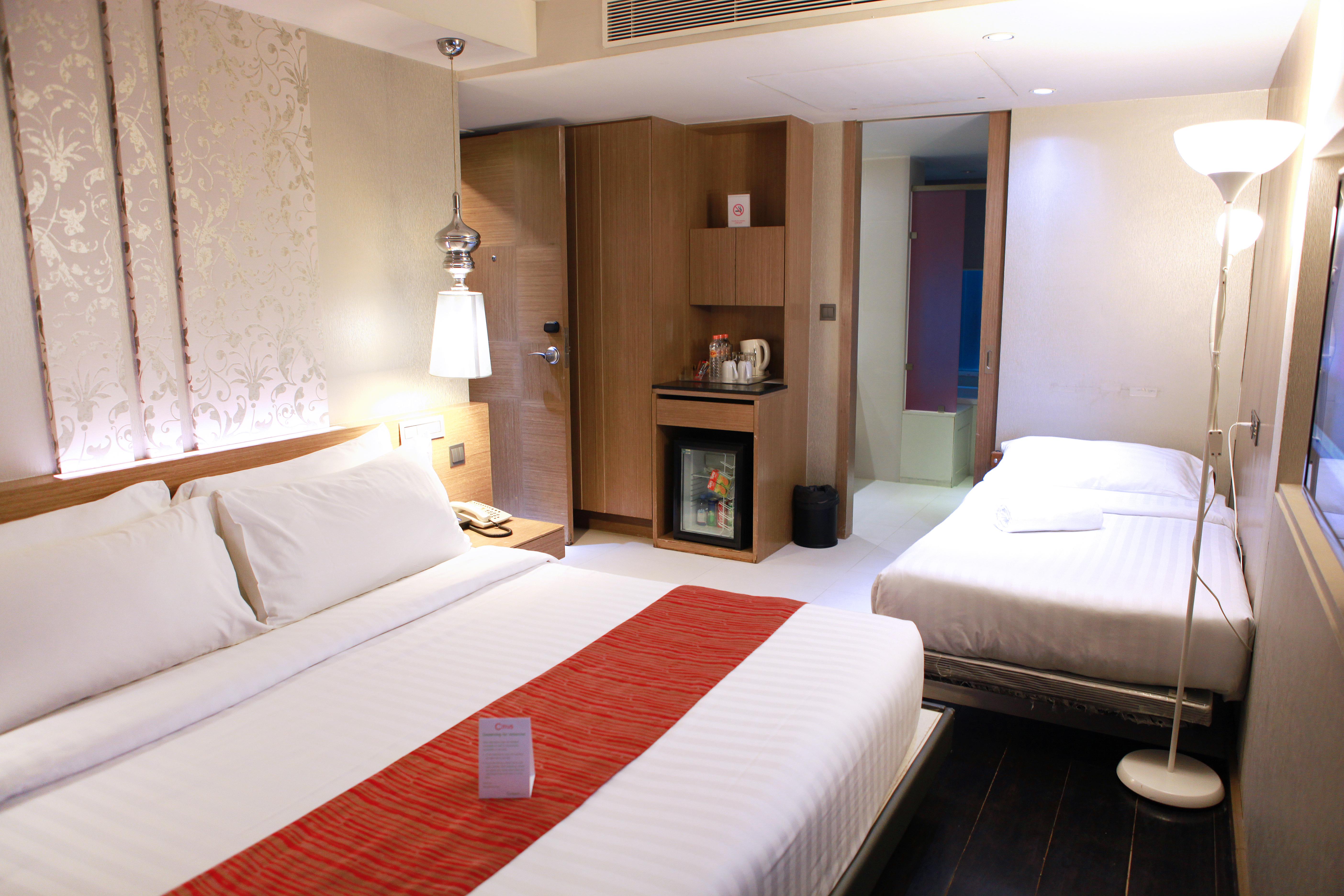 Готель Citrus Sukhumvit 13 Nana Bangkok By Compass Hospitality - Newly Renovated Екстер'єр фото