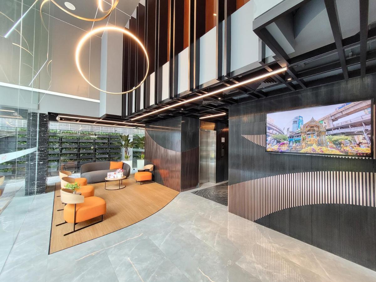 Готель Citrus Sukhumvit 13 Nana Bangkok By Compass Hospitality - Newly Renovated Екстер'єр фото