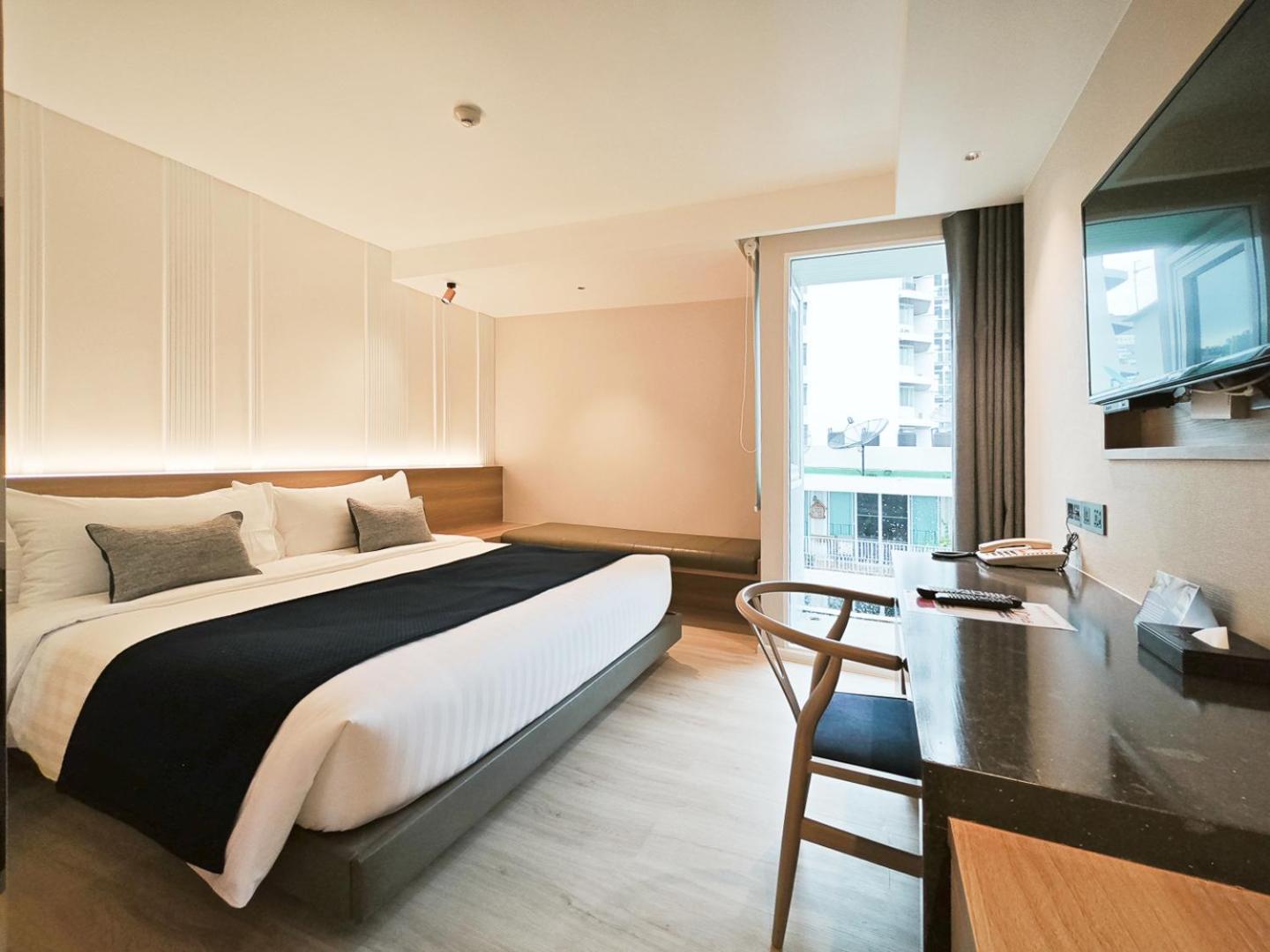 Готель Citrus Sukhumvit 13 Nana Bangkok By Compass Hospitality - Newly Renovated Екстер'єр фото