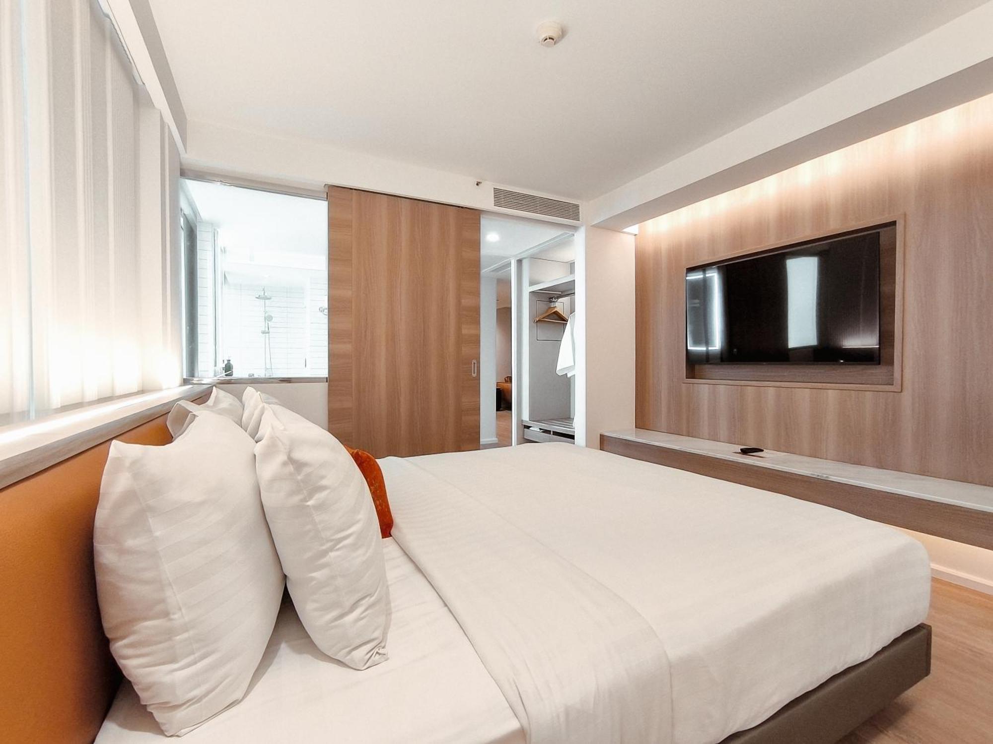 Готель Citrus Sukhumvit 13 Nana Bangkok By Compass Hospitality - Newly Renovated Екстер'єр фото